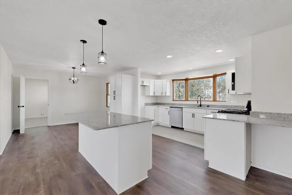 320 Tarpon Avenue Se, Rio Rancho, NM 87124 - Image #1