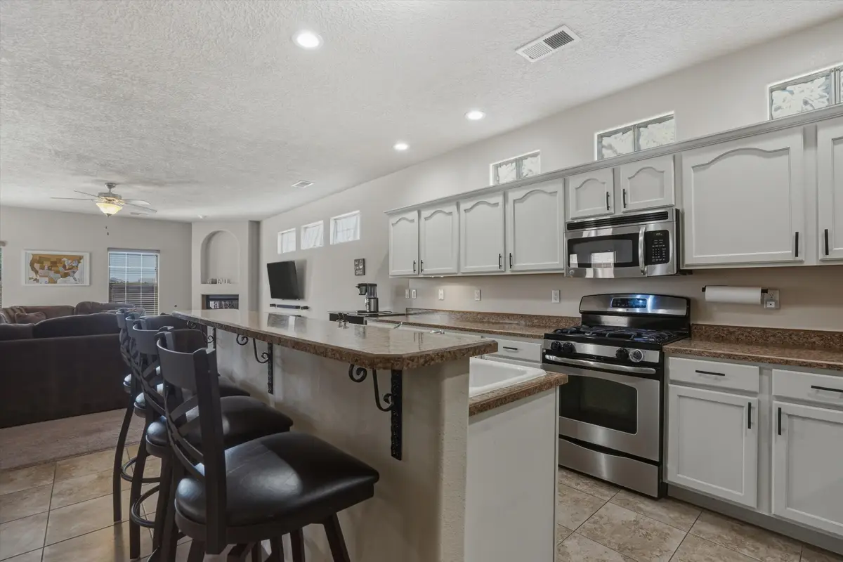 1815 Man O War Street Se, Albuquerque, NM 87123 - Image #1