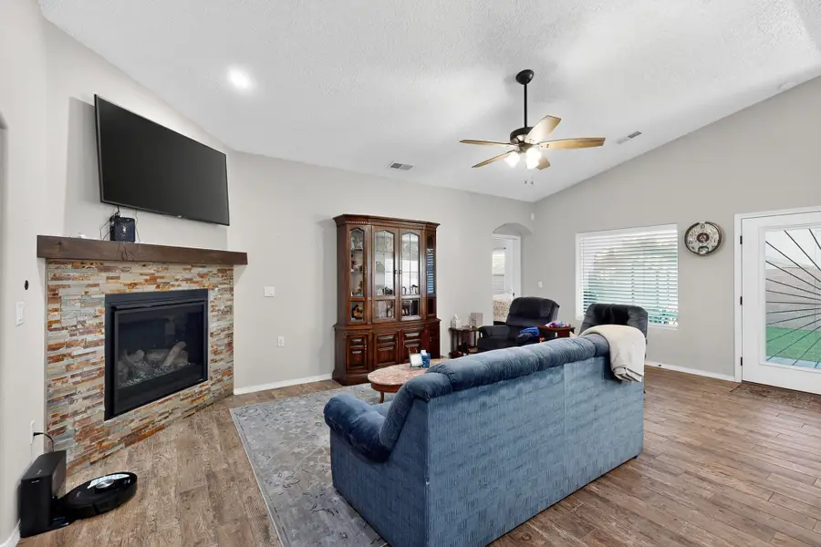 2621 Scarlet Sage Road Sw, Los Lunas, NM 87031 - Image #2