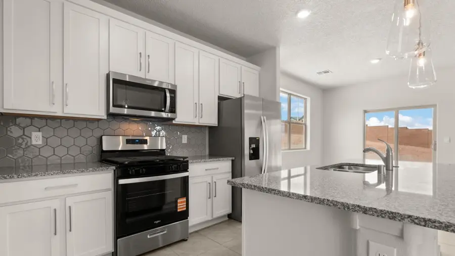 1601 Maggie Drive Ne, Rio Rancho, NM 87144 - Image #2