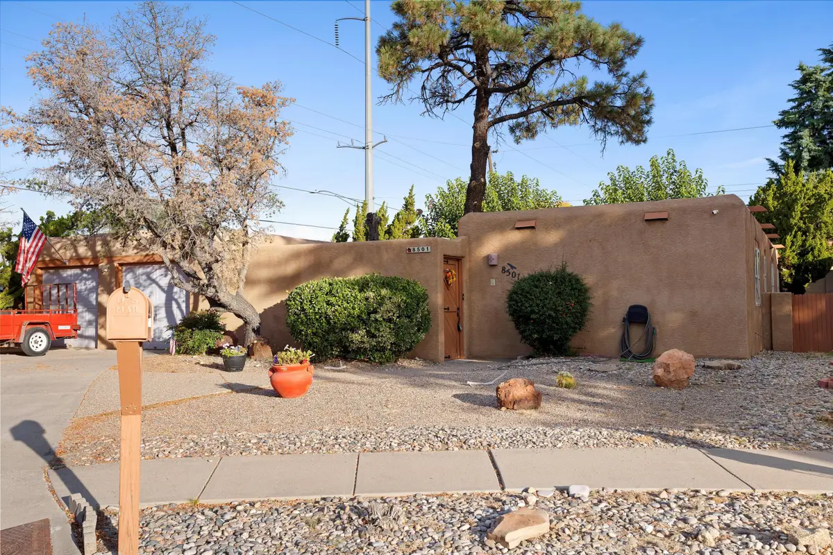 8501 Bellehaven Place Ne, Albuquerque, NM 87112 - Image #1