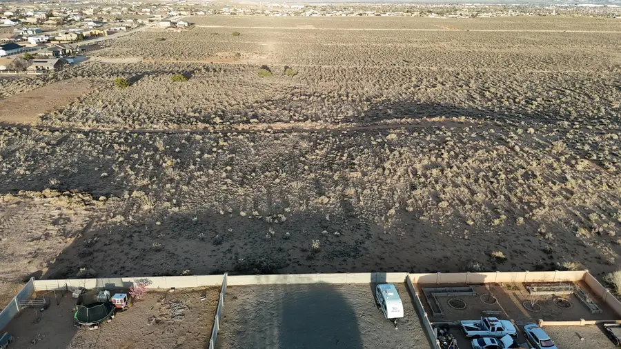 305 3rd Street Ne, Rio Rancho, NM 87144 - Image #2