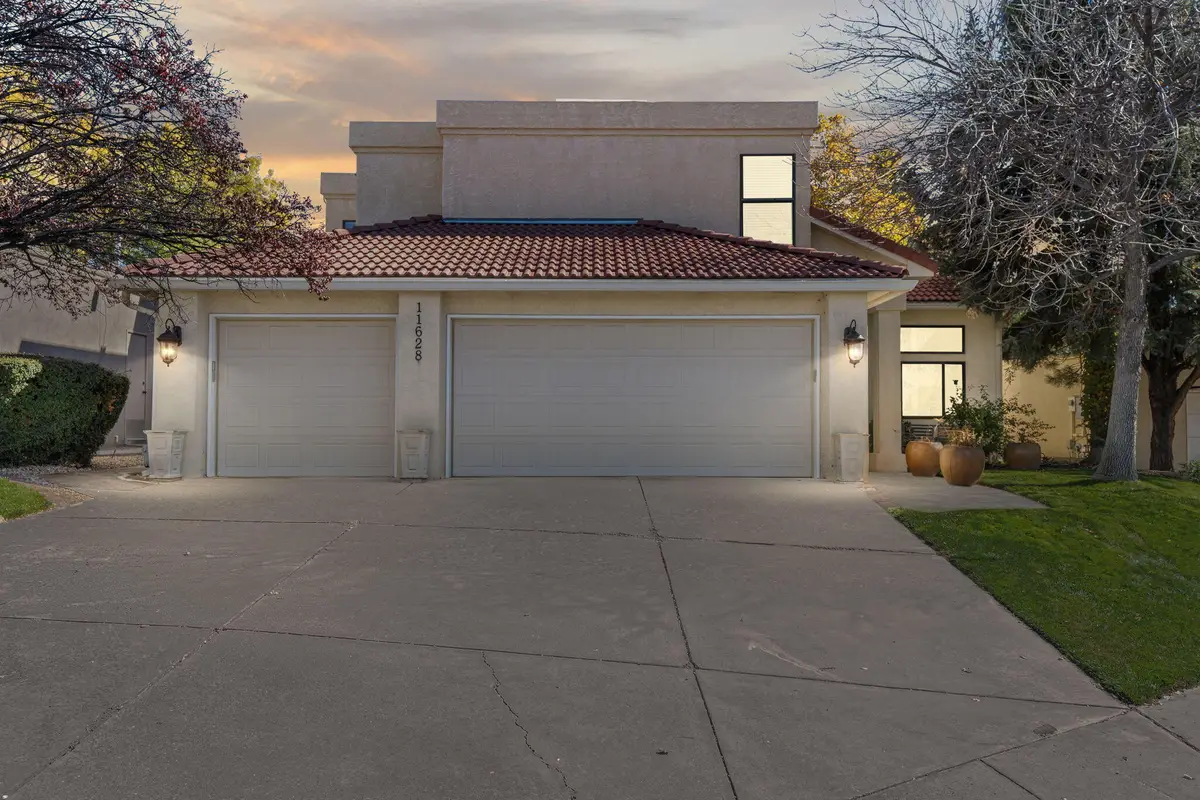 11628 Woodmar Lane Ne, Albuquerque, NM 87111 - Image #1