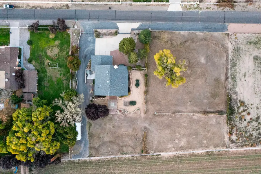 2608 Garner Road Sw, Albuquerque, NM 87105 - Image #2