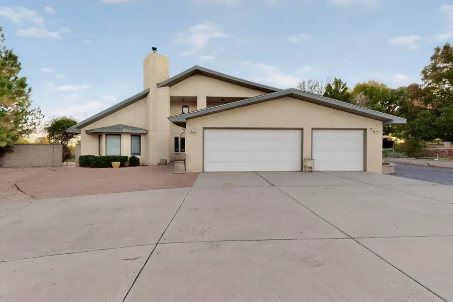 2608 Garner Road Sw, Albuquerque, NM 87105 - Image #3