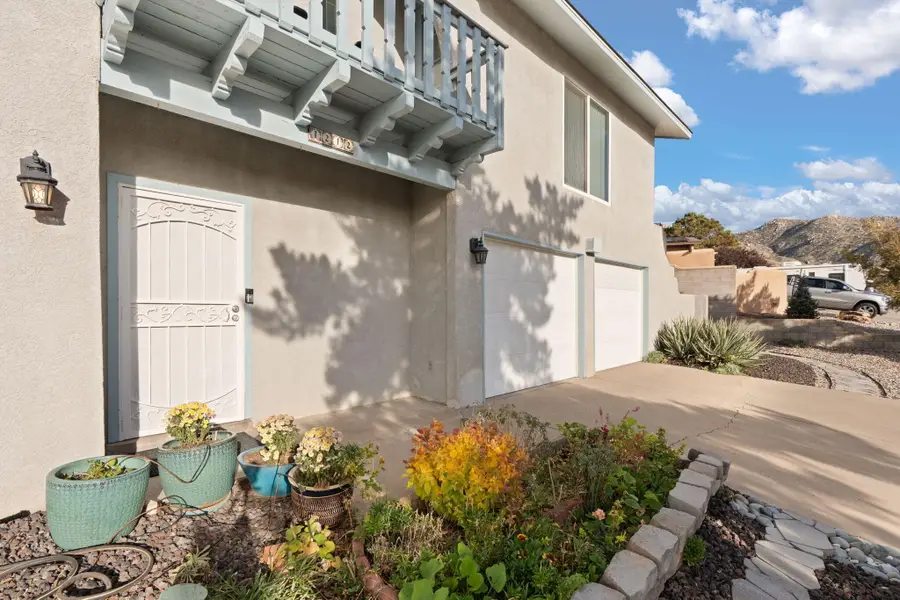 1212 Michael Hughes Drive Ne, Albuquerque, NM 87112 - Image #3