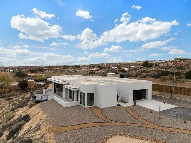 1215 Coronado Road, Corrales, NM 87048 - Image #2