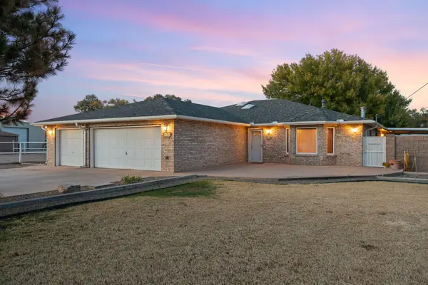 2233 Julie Avenue Sw, Albuquerque, NM 87105