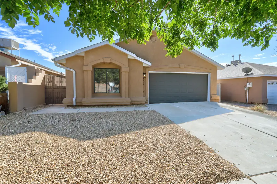 632 Foyt Drive Sw, Albuquerque, NM 87121 - Image #2