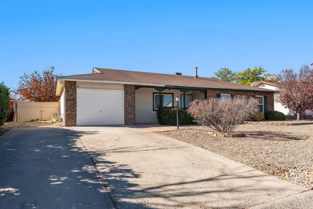 85 Lynwood Drive Se, Rio Rancho, NM 87124 - Image #1
