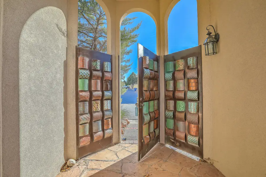 425 Pinon Creek Road Se, Albuquerque, NM 87123 - Image #3