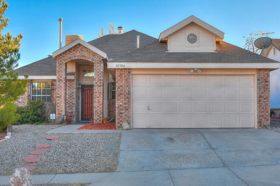 10304 Heron Road Sw, Albuquerque, NM 87121 - Image #2