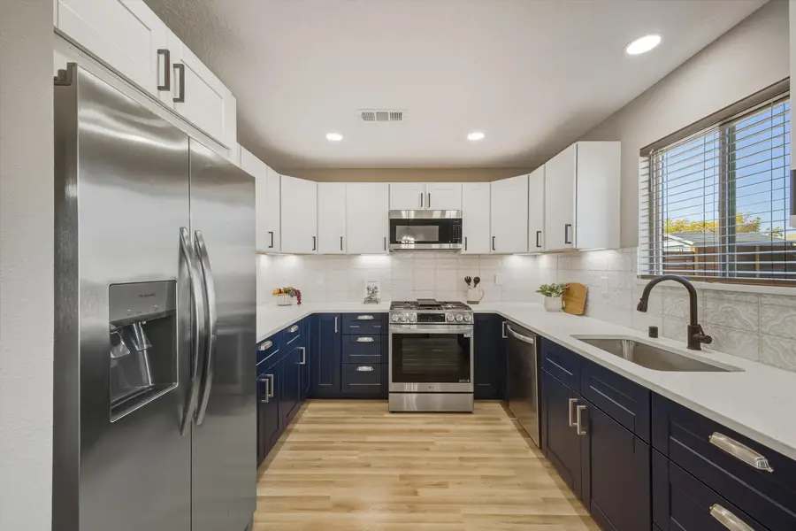 1527 Stoneway Drive Nw, Albuquerque, NM 87120 - Image #3