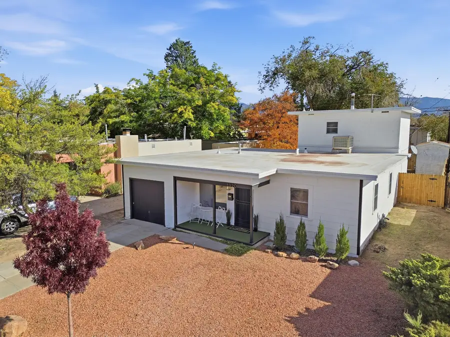 1320 Stanford Drive Ne, Albuquerque, NM 87106 - Image #2
