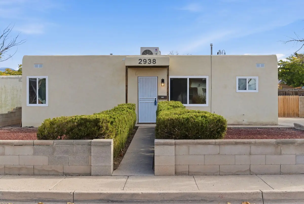 2938 Washington Street Ne, Albuquerque, NM 87110 - Image #1