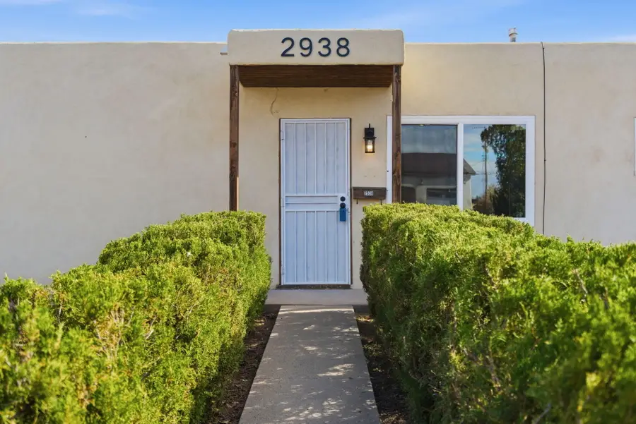 2938 Washington Street Ne, Albuquerque, NM 87110 - Image #2