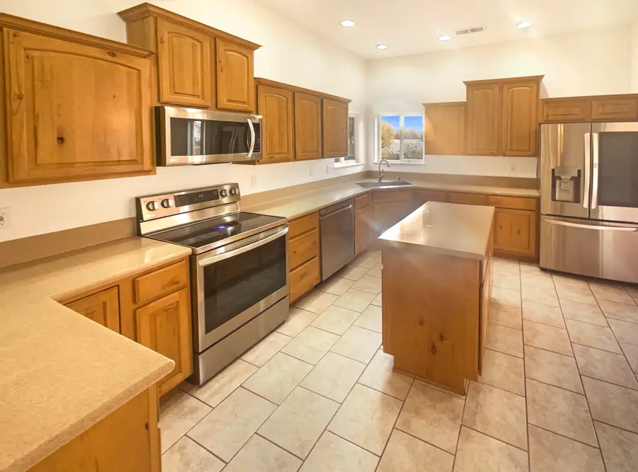 3856 Spyglass Loop Se, Rio Rancho, NM 87124 - Image #2