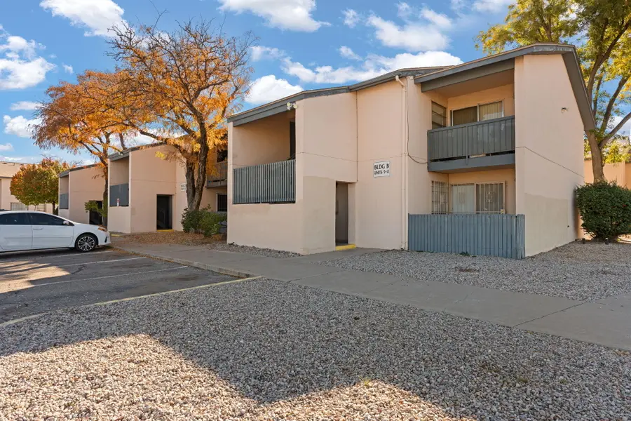 4601 Carlisle Boulevard Ne #APT B7, Albuquerque, NM 87109 - Image #3