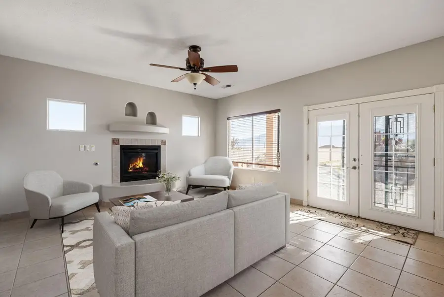 1296 Monterrey Road Ne, Rio Rancho, NM 87144 - Image #3