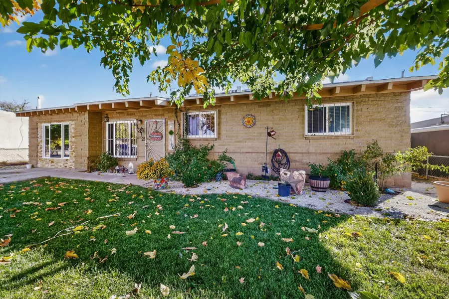 1212 Gretta Street Ne, Albuquerque, NM 87112 - Image #3