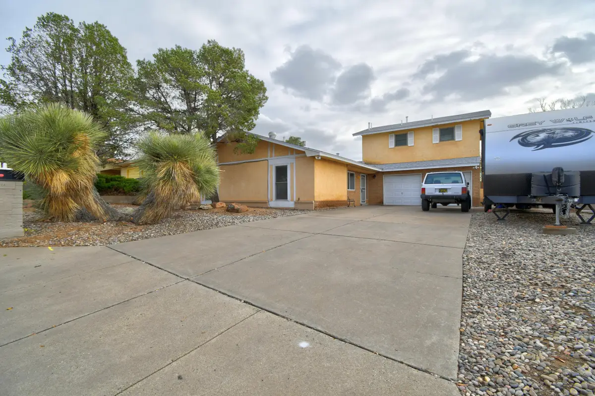 6304 Harper Drive Ne, Albuquerque, NM 87109 - Image #1