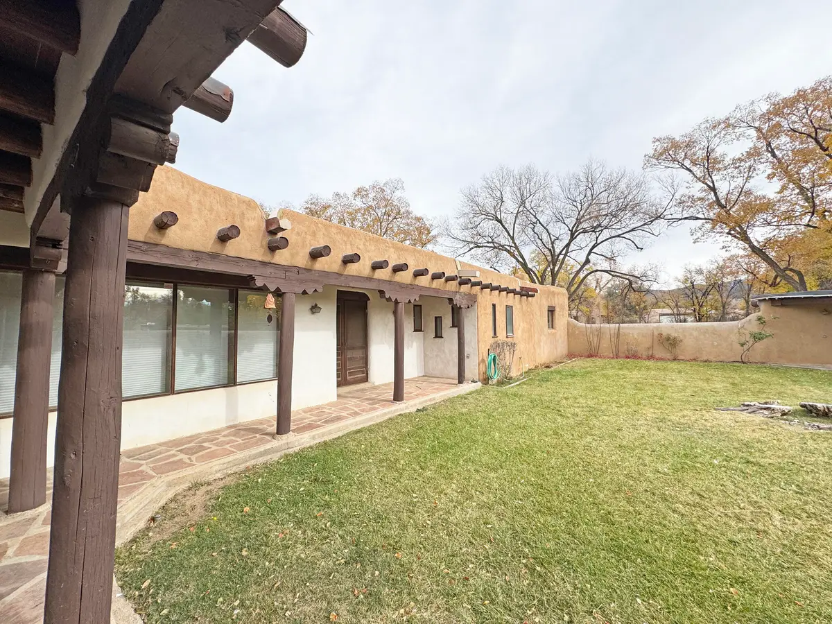 315 Theodora Street, Taos, NM 87571 - Image #1