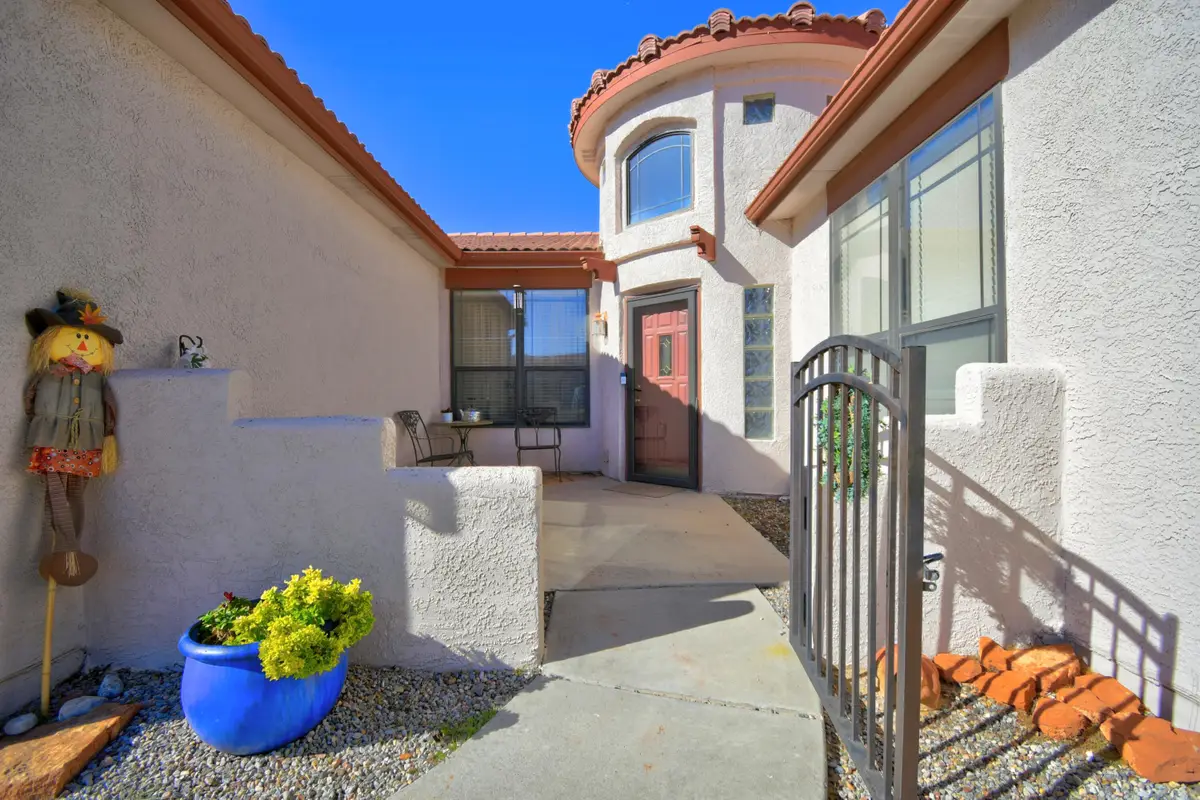 865 Loma Pinon Loop, Rio Rancho, NM 87144 - Image #1