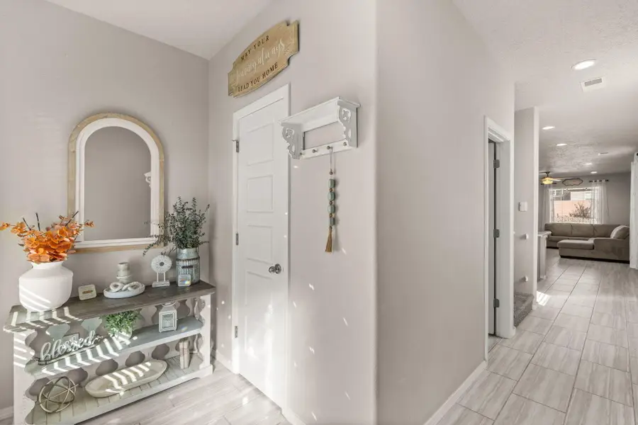 575 Turmalina Drive Se, Rio Rancho, NM 87124 - Image #3