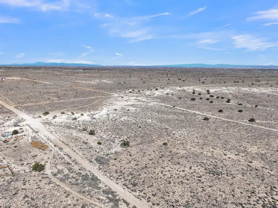 40th Street Sw, Rio Rancho, NM 87124 - Image #2