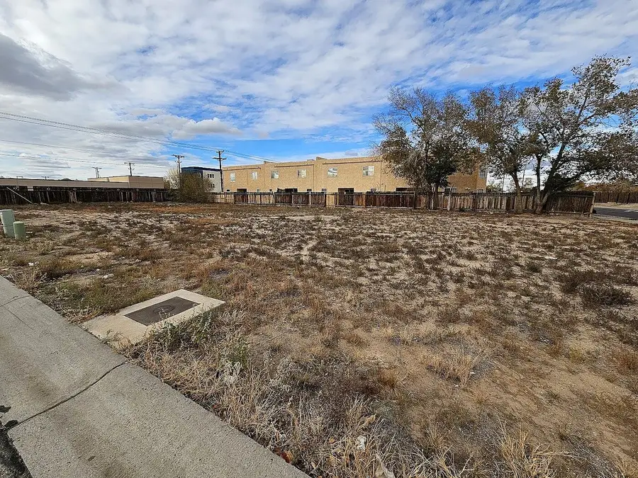 5005 Monica Lane Nw, Albuquerque, NM 87120 - Image #2