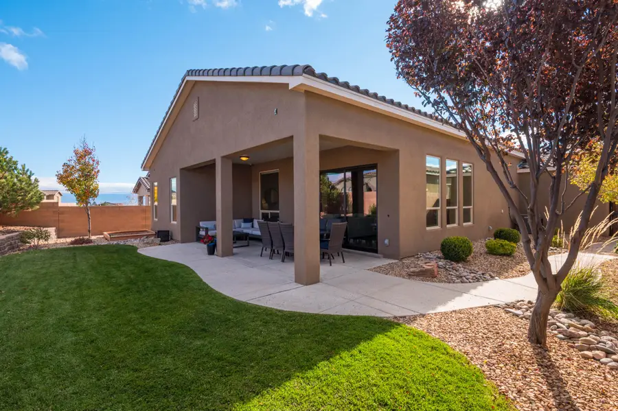 7423 Molas Road Nw, Albuquerque, NM 87114 - Image #2