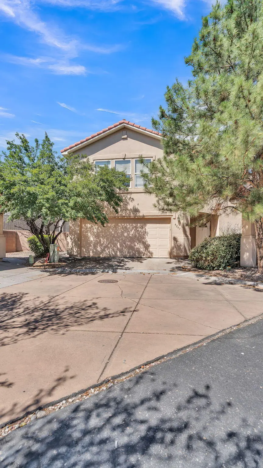 4247 Altura Vista Lane Ne, Albuquerque, NM 87110 - Image #2
