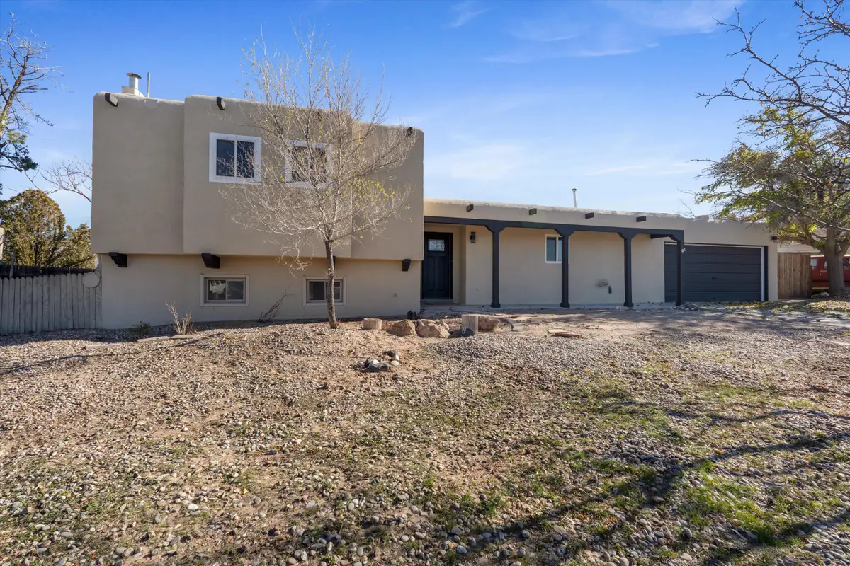 506 San Juan De Rio Drive Se, Rio Rancho, NM 87124 - Image #1