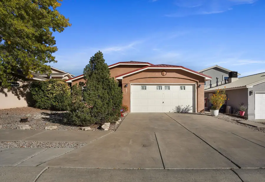 524 Hartman Drive Sw, Albuquerque, NM 87121 - Image #2