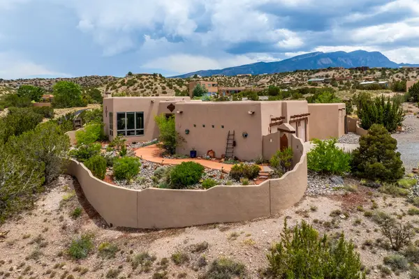 3 Calle Cienega Court, Placitas, NM 87043