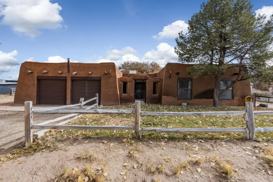 2621 Pajarito Meadows Road Sw, Albuquerque, NM 87105 - Image #2