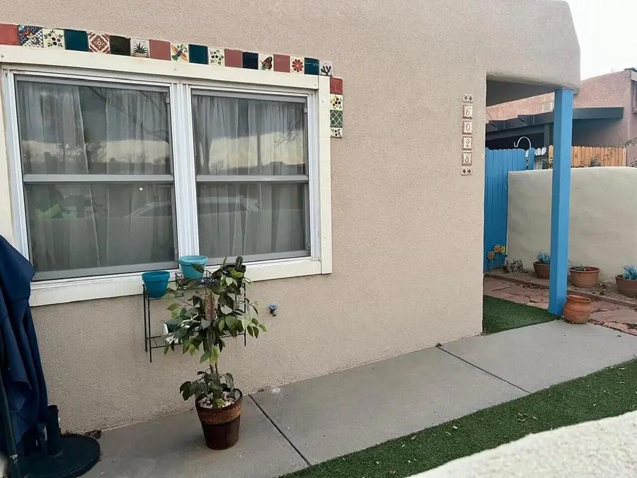 6028 Landry Avenue Nw, Albuquerque, NM 87120 - Image #2