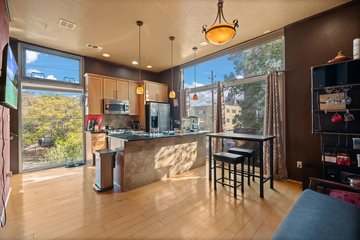 873 Silver Avenue Sw, Albuquerque, NM 87102 - Image #1