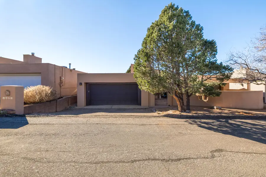 1861 Tramway Terrace Loop Ne, Albuquerque, NM 87122 - Image #2