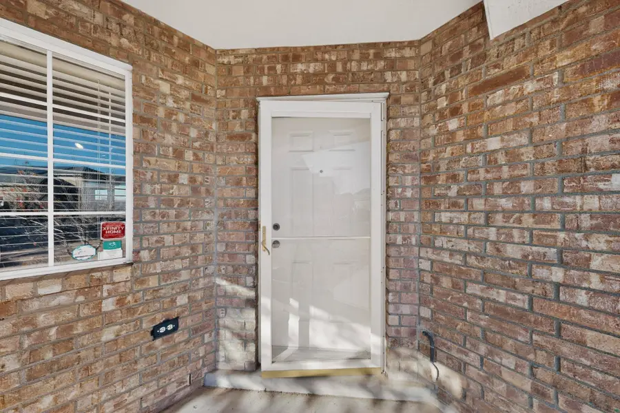 8215 Nerisa Court Sw, Albuquerque, NM 87121 - Image #3