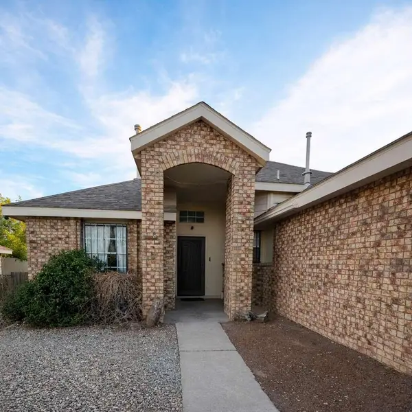 10304 Heron Road Sw, Albuquerque, NM 87121