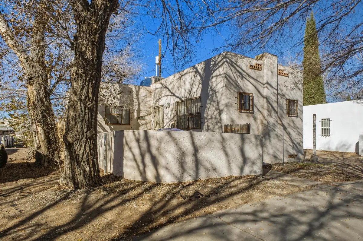 405 Yale Boulevard Se, Albuquerque, NM 87106 - Image #1