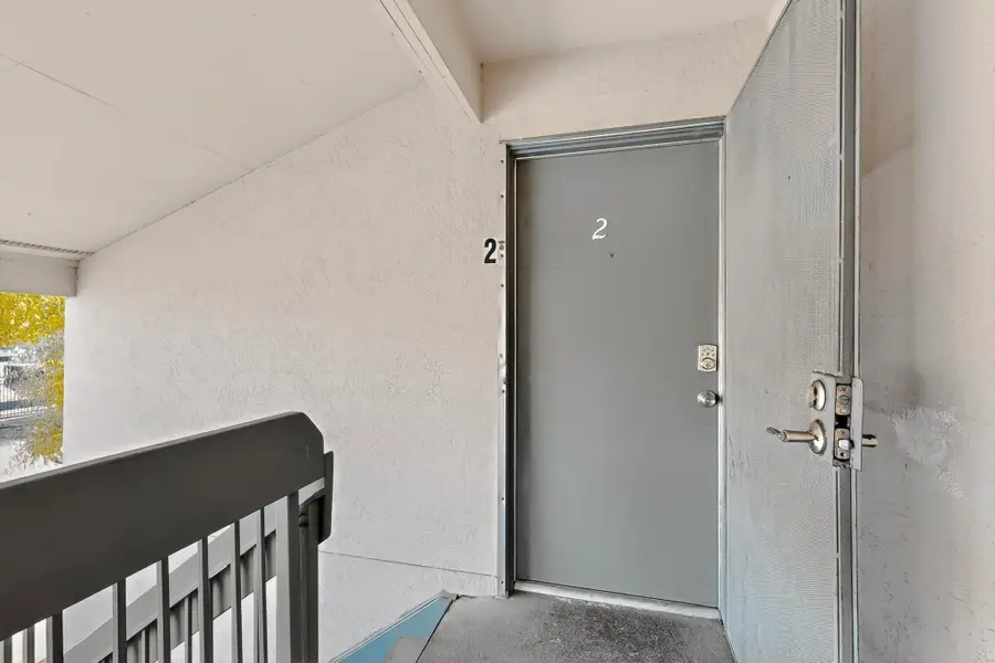 4601 Carlisle Boulevard Ne #H2, Albuquerque, NM 87109 - Image #3