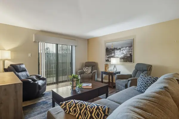 1601 Pennsylvania Street Ne #Y3, Albuquerque, NM 87110