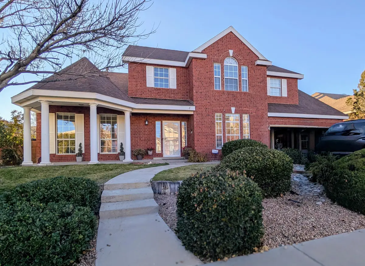 8605 Hillshire Place Nw, Albuquerque, NM 87114 - #1