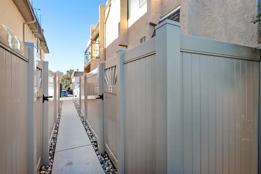 8333 Comanche Road Ne #APT 2C, Albuquerque, NM 87110 - Image #2