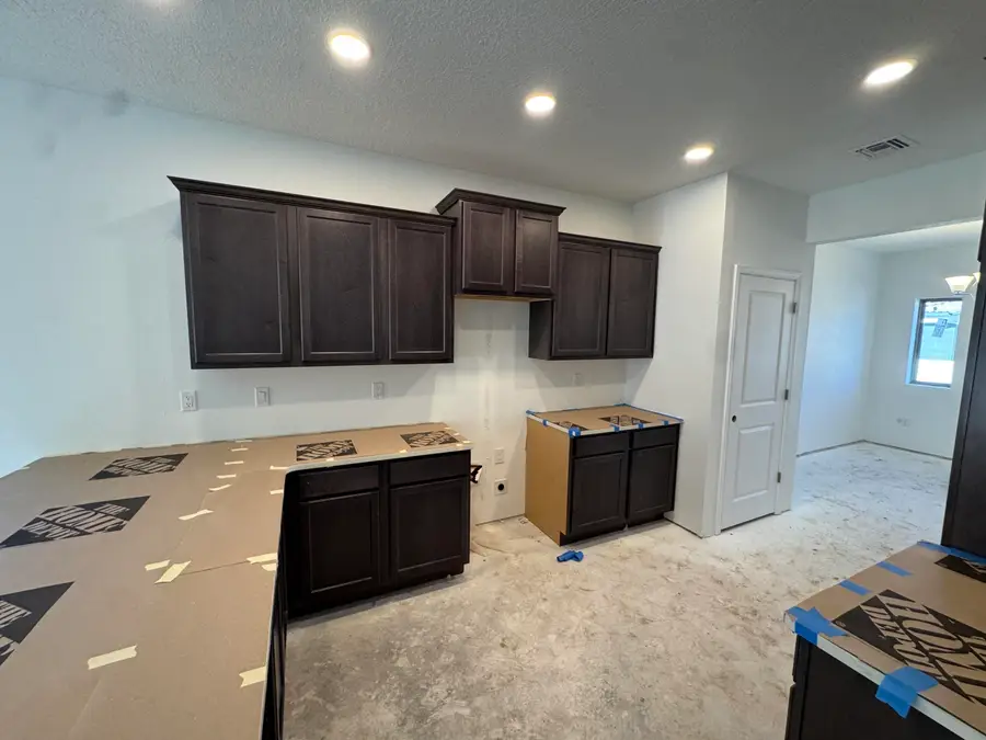 1565 Valle De Colores Street Nw, Los Lunas, NM 87031 - #2