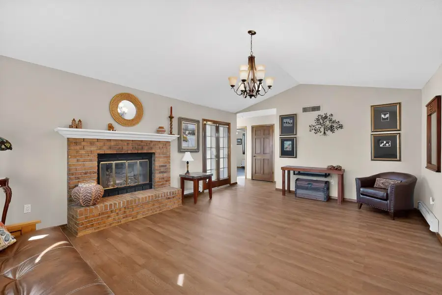 1323 Crestview Drive Sw, Los Lunas, NM 87031 - Image #3