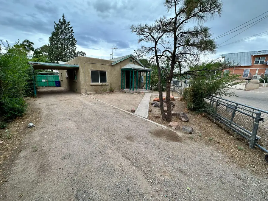 1011 Edith Blvd Ne #B-D, Albuquerque, NM 87102 - Image #2