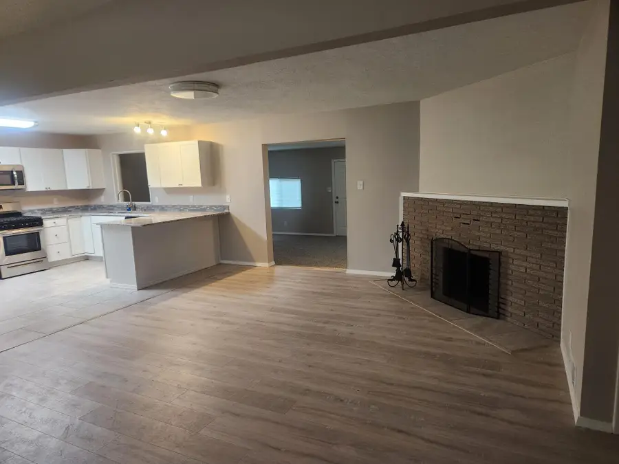 9820 Aztec Road Ne, Albuquerque, NM 87111 - Image #3